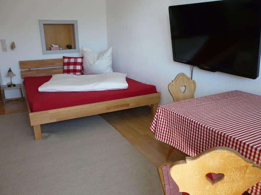 Kleine Feine Wohnung In Toplage Bludenz Exterior foto
